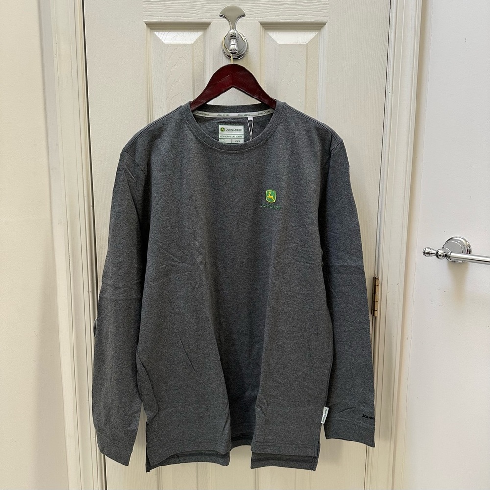 NWT John Deere Men's Long Sleeve Gray Tee Size Large